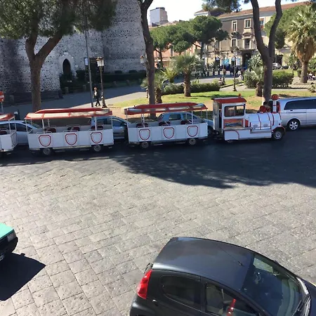 3aroom בית הארחה קטאניה