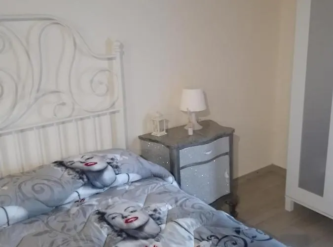 3aroom Penzion Katánie